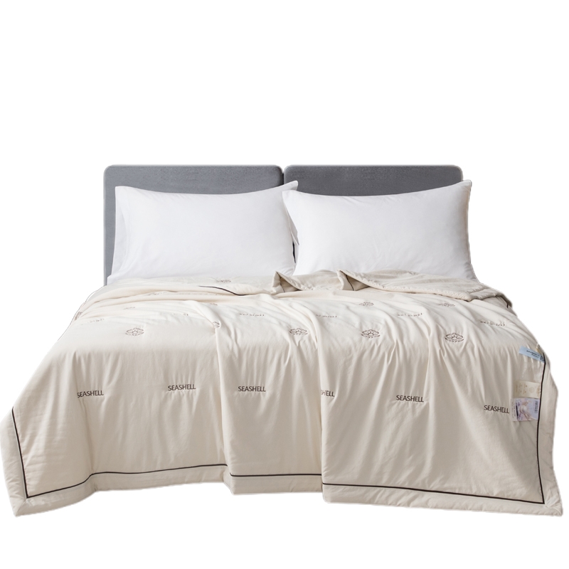 芳恩  莱赛尔珍珠刺绣被FN-B6105