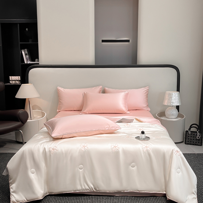 花花公子  水洗冰丝轻奢刺绣夏被四件套PLAYBOY-269