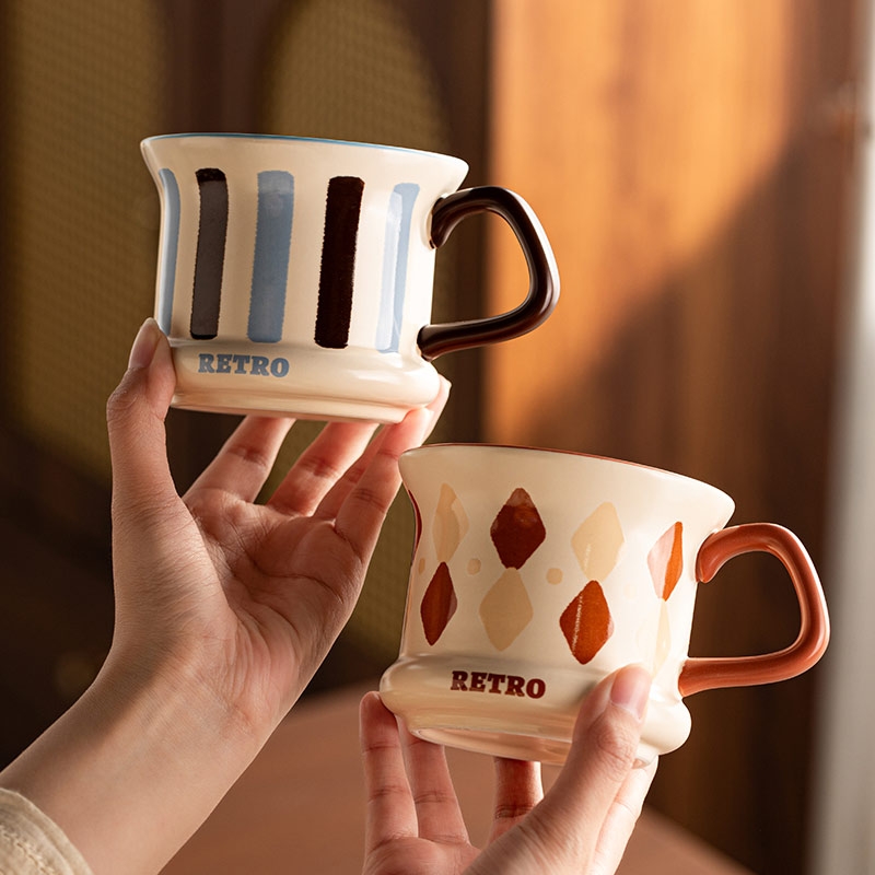 商务复古几何陶瓷杯340ml3856