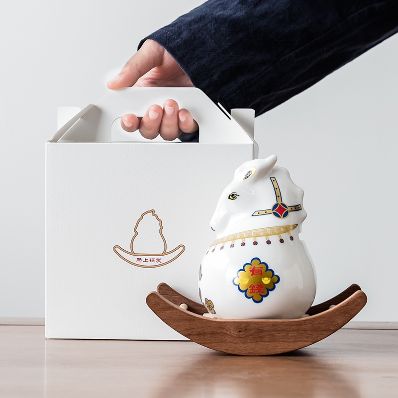 拂器  2026摇摇马新年礼品陶瓷摆件BJ004