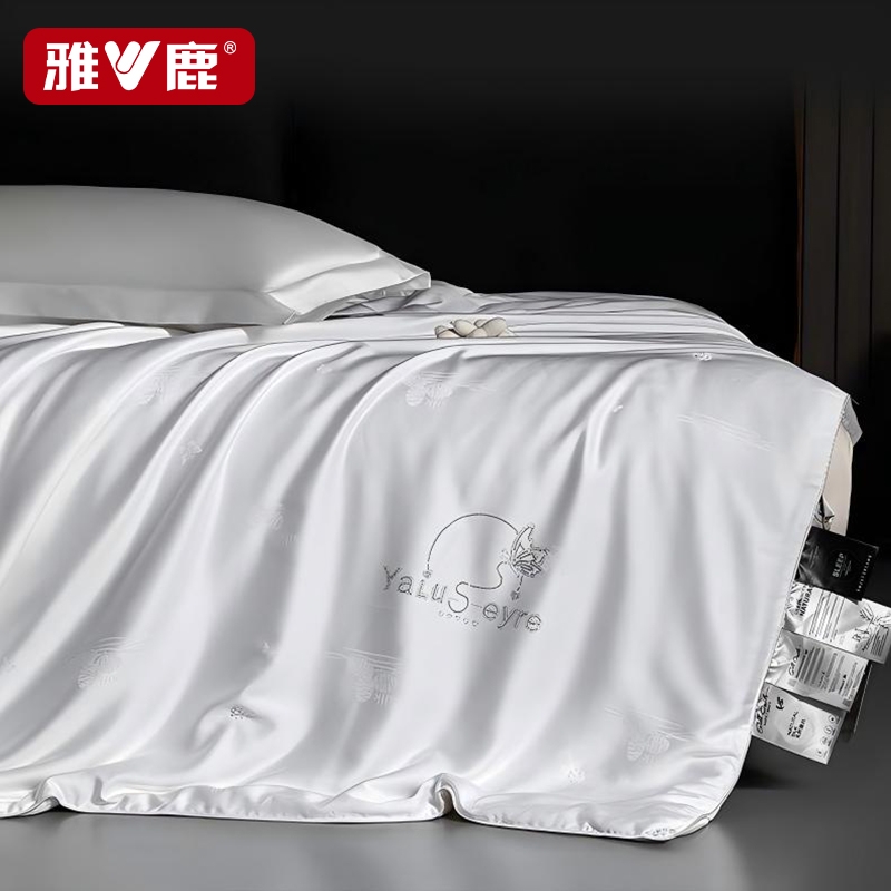 雅鹿  烫钻提花蚕丝春秋被YLBX144-1