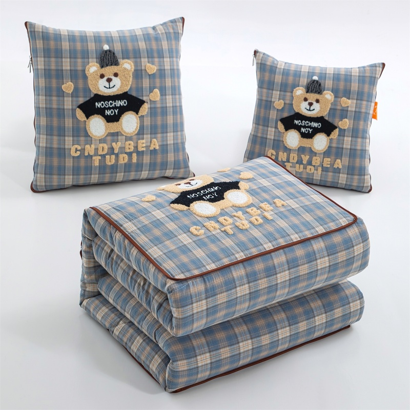 花花公子  色织全棉刺绣帽子熊多功能抱枕被PLAYBOY-236