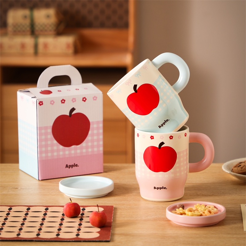 红苹果带盖陶瓷杯450ml3786-1
