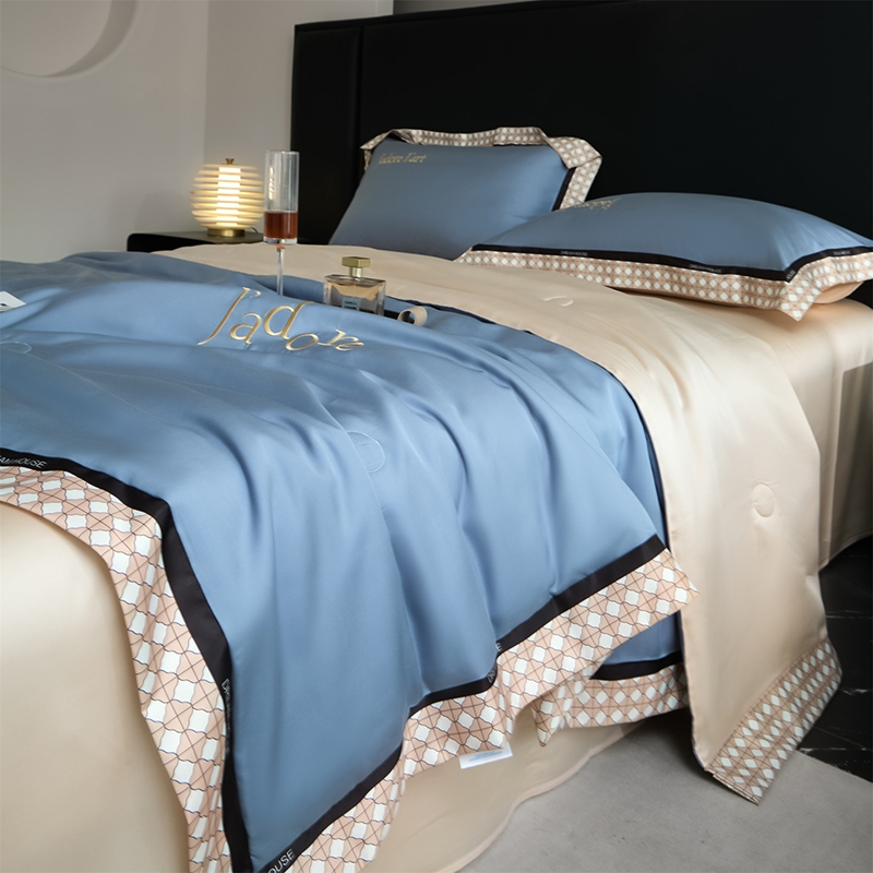 欧典梦娜  沁润丝语夏凉被NT-X2610