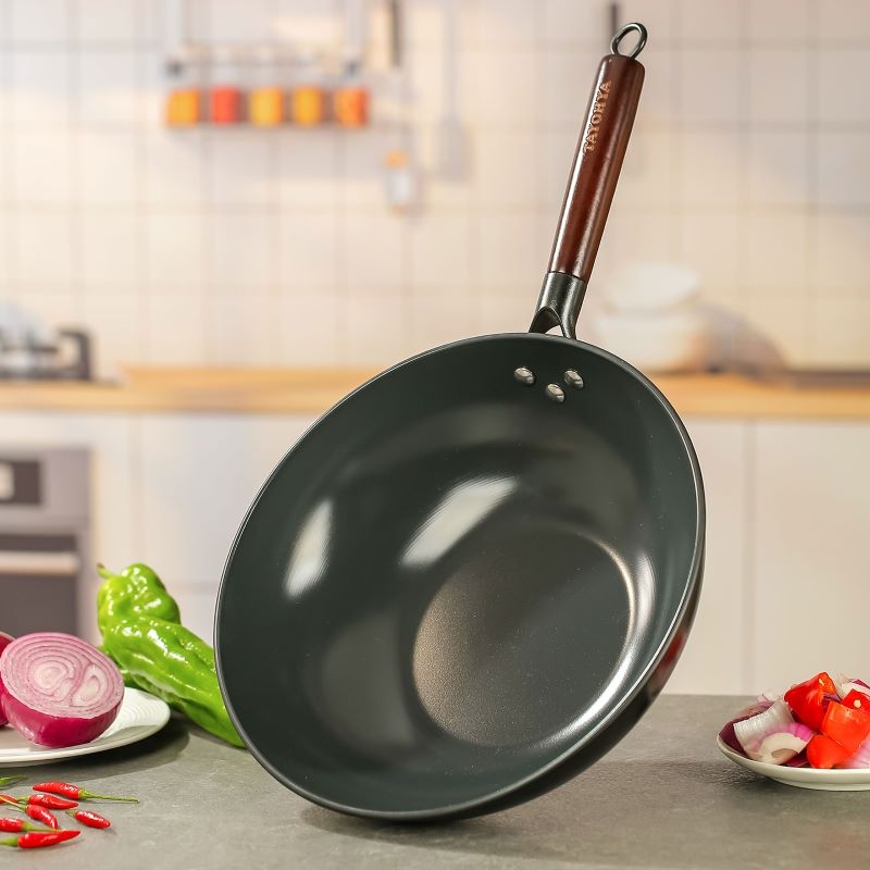 多样屋  点金钛瓷不粘炒锅32cmSD-F00232B