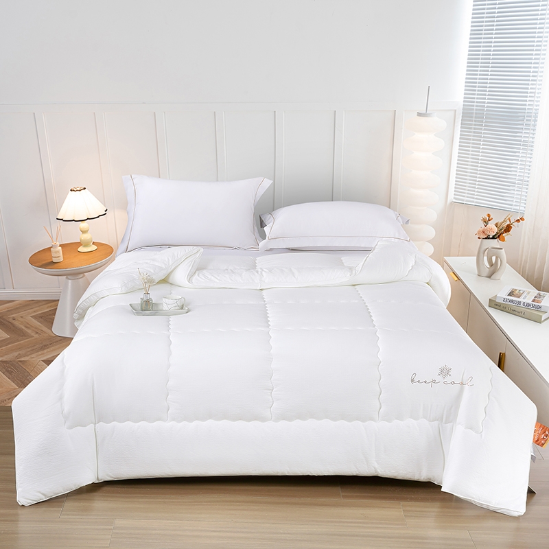 君祥臻馨  提花爽肤被ZX-B8003