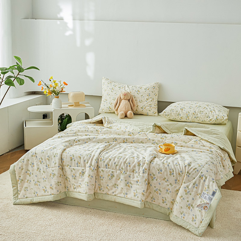 亿瞬间  全棉印花棉花夏被