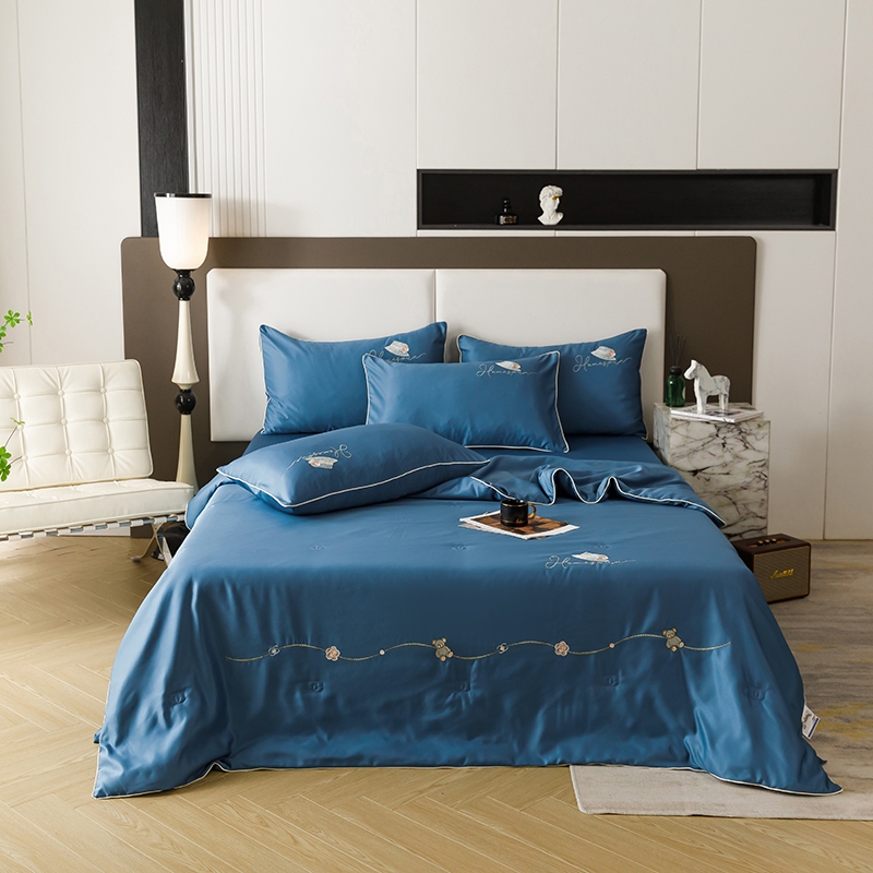 花花公子  水洗冰丝刺绣空调夏被夏凉被PLAYBOY-201