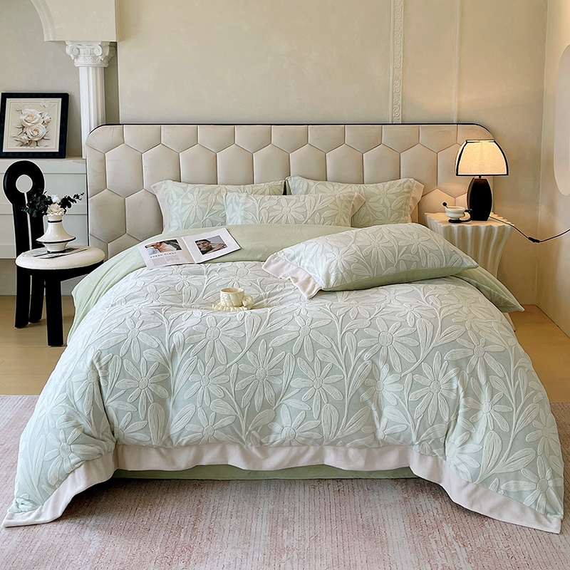 多奇曼  雕花牛奶绒四件套