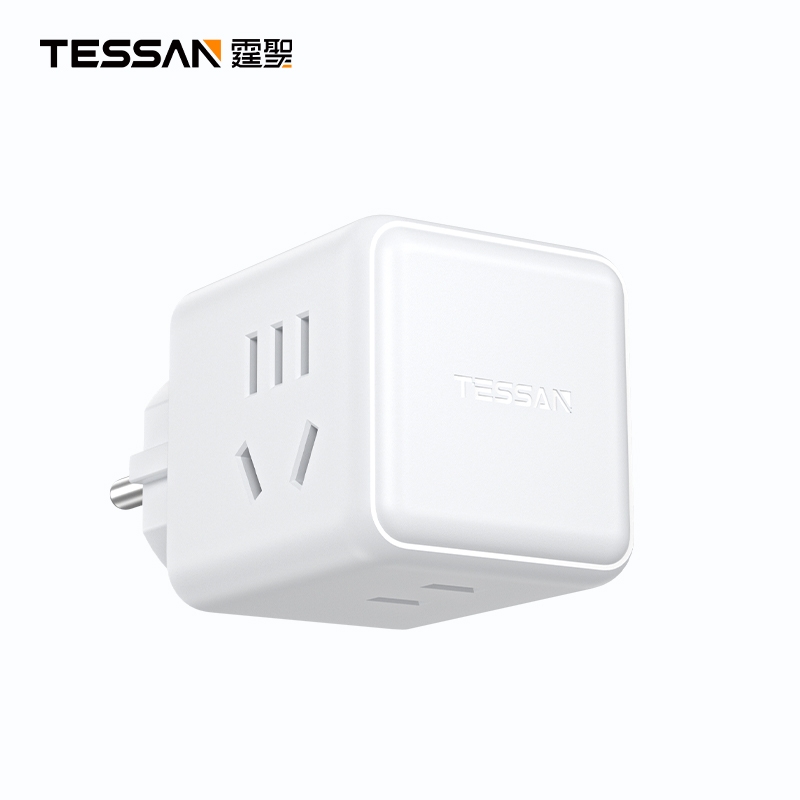 霆圣 四位德标旅行转换插头TS-TA04CNDE-WH