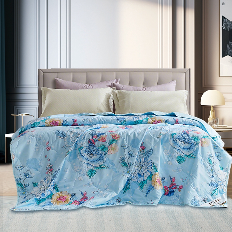 富安娜  七孔抗菌水洗夏被晴空浅叙