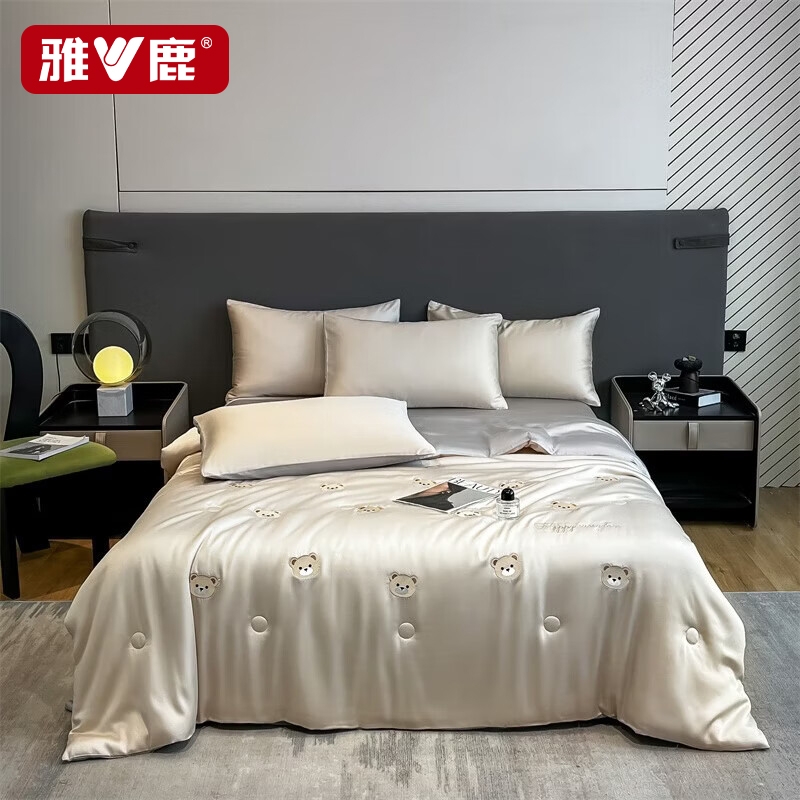 雅鹿  A类刺绣空调被YLBX149-2